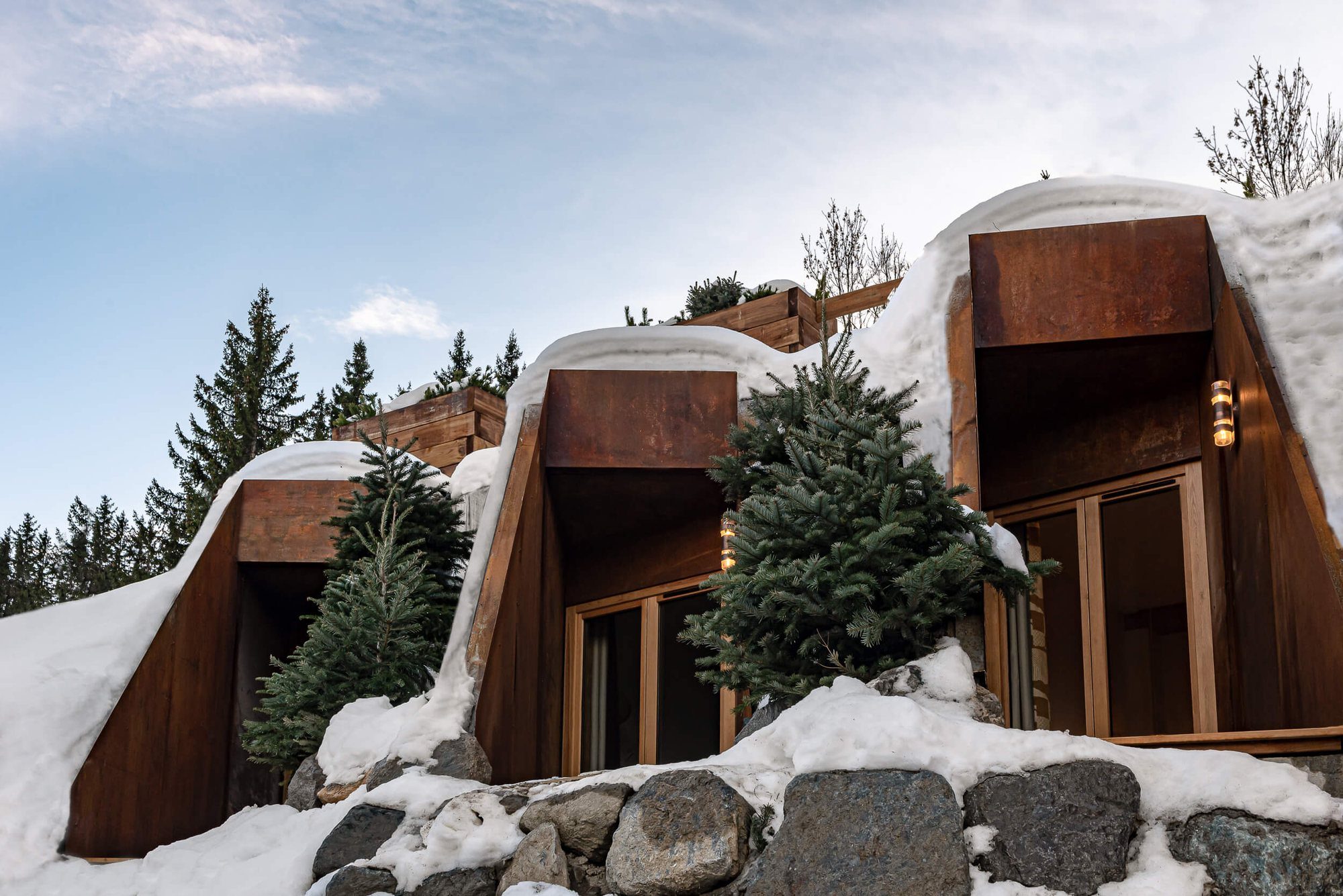 Chalet Blanc setting